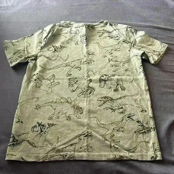 Olive Green Jurassic World - Picture 2 of 3